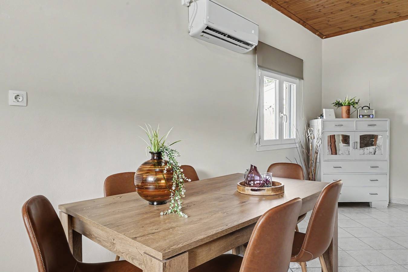 Casa Vacanze 'Karousades Olive House' con Vista Montagna, Wi-Fi e Aria Condizionata in Corfù