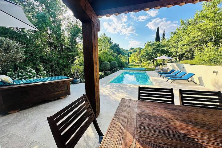 Ferienhaus für 8 Personen, mit Garten