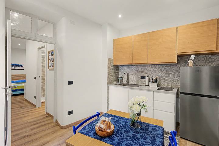 Apartamento inteiro, Apartamento 'Mimi' com Varanda, Wi-Fi e Ar Condicionado in Taggia (City), Taggia