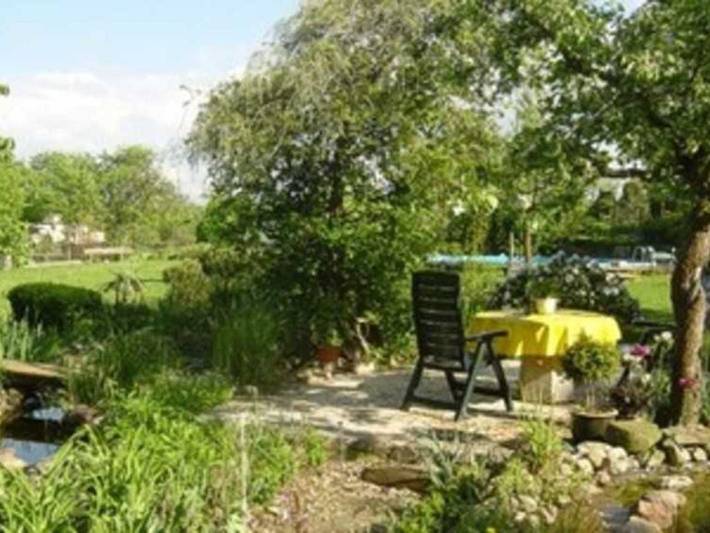 Ferienwohnung für 2 Personen, mit Pool und Garten, mit Haustier in Mecklenburgische Seenplatte - 2