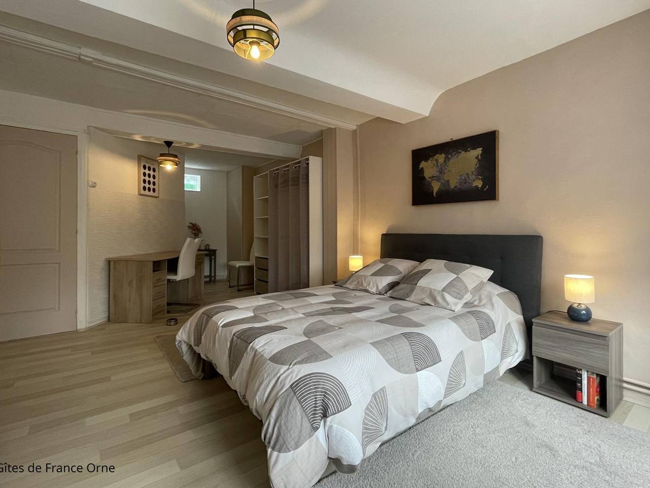 Maison Normande Confortable avec Jardin et Wifi in Haleine (Orne), Parc naturel régional Normandie-Maine