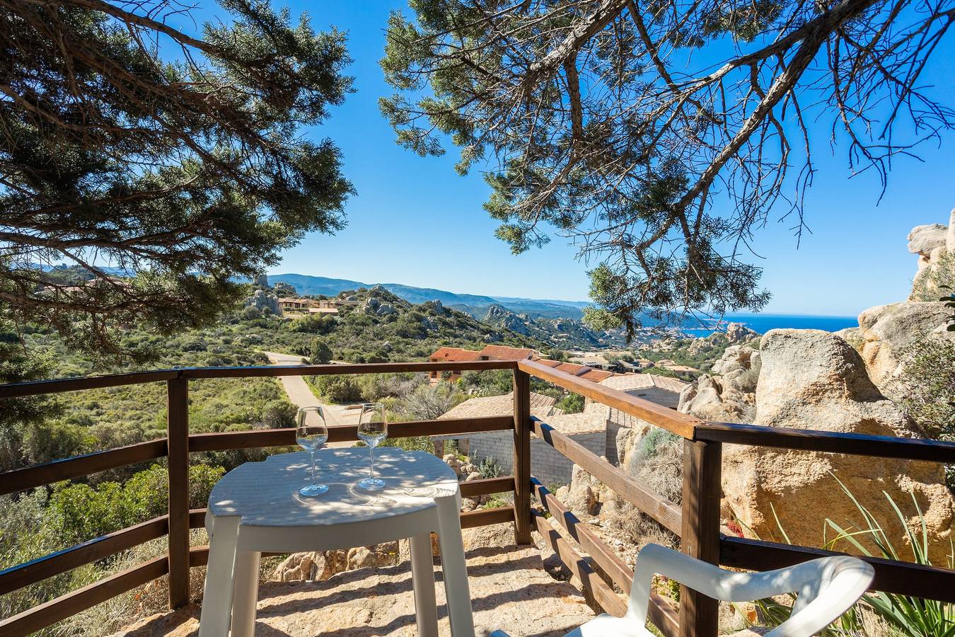 Vacation Home "Villa Panoramica" with Sea View, Shared Pool & Private Terraces in Costa Paradiso, Trinità d'Agultu e Vignola region