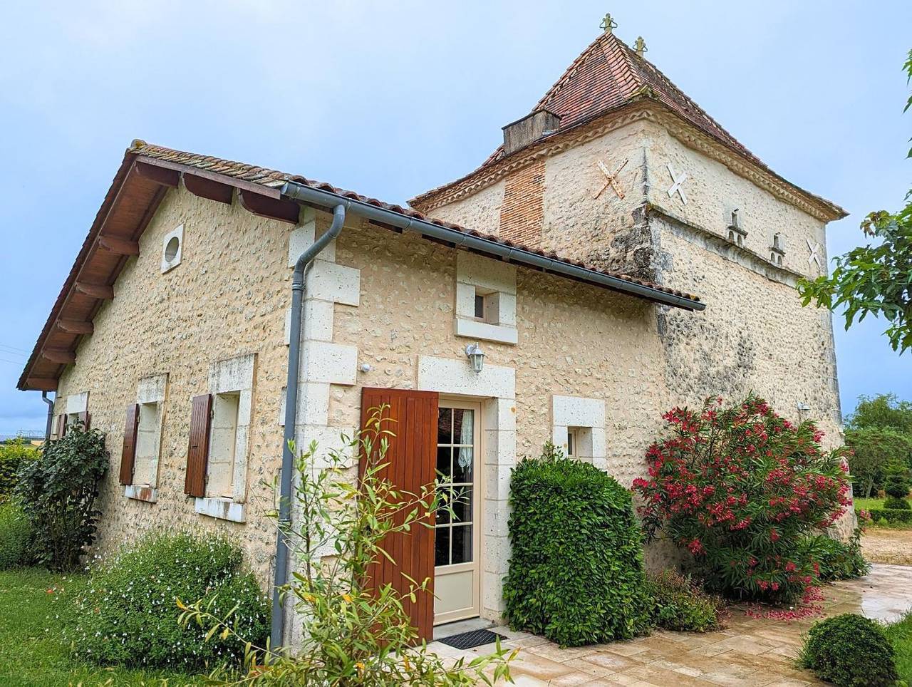 Le Pigeonnier in Saint-Romain, Charente