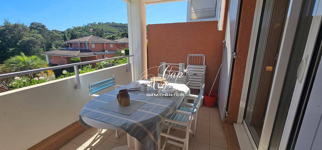 Gîte pour 4 personnes, avec terrasse dans Cavalière - 2