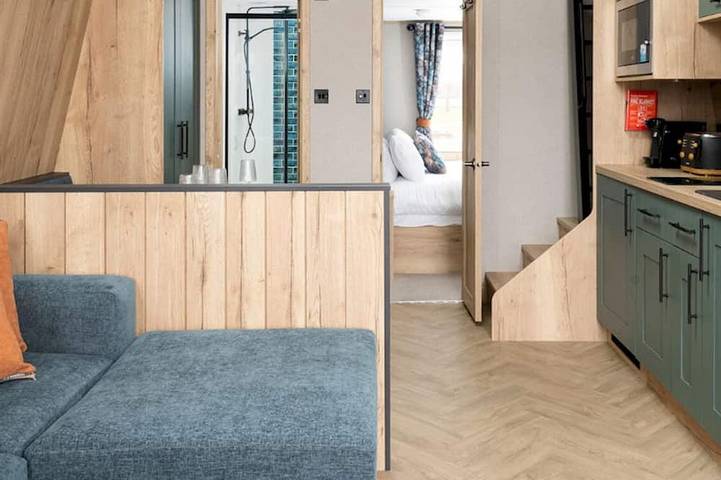 Cabane en bois pour 4 personnes, avec jacuzzi - 1