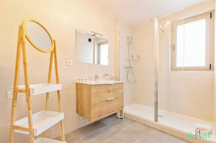 Ganze Wohnung, Helle Wohnung mit Balkon -6P-Nähe Disney/Paris in Champigny-sur-Marne, Val-de-Marne