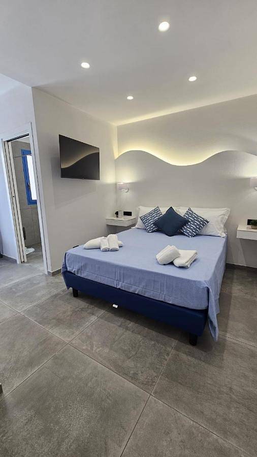 Chambre d’hôte pour 2 personnes, avec vue ainsi que jardin et piscine, animaux acceptés à Palerme - 4