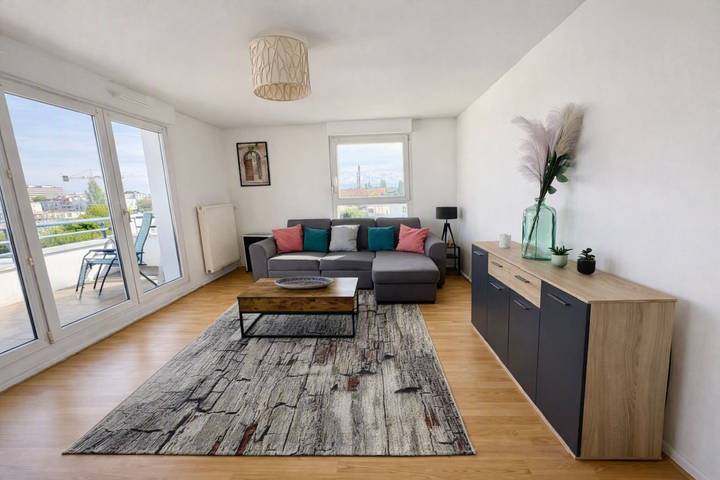Apartamento entero, Apartamento de vacaciones para 4 personas con terraza in Estrasburgo, Región de Estrasburgo