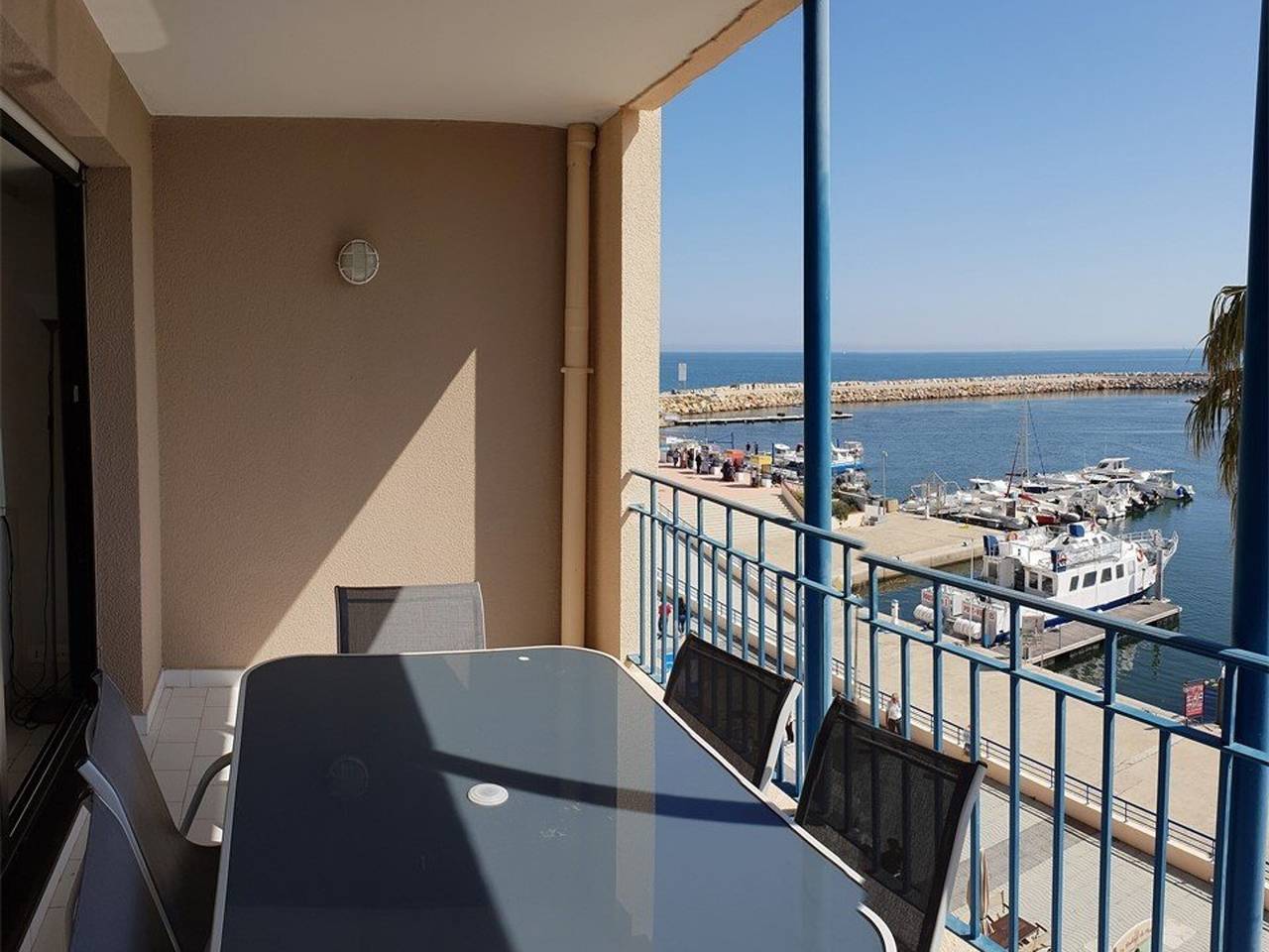 Appartamento intero, Renovated 2-Room Apartment + Cabin, Sea View, Parking in La Côte Vermeille, Argelès-sur-Mer