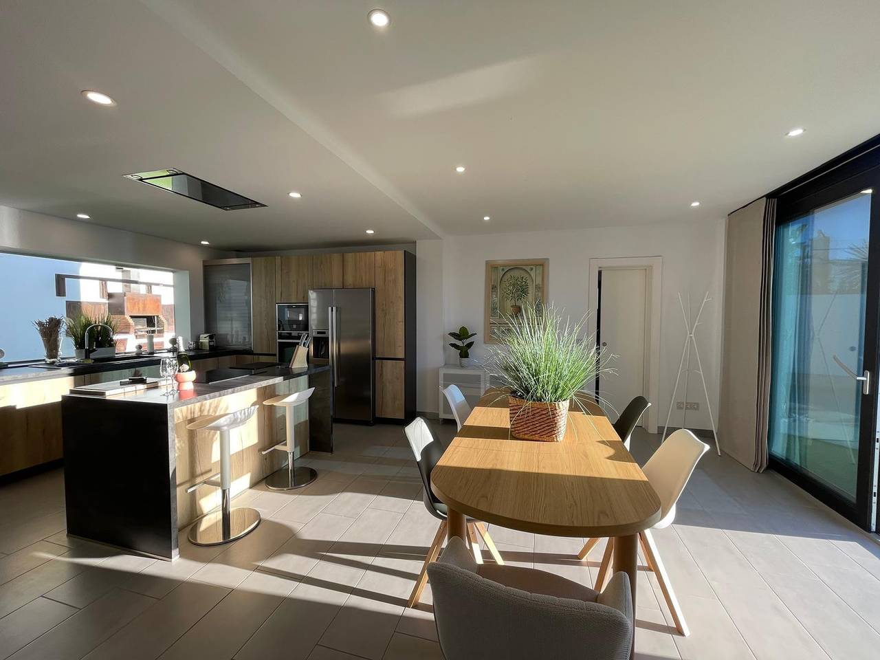 Terrasol Casa Blanca Con Piscina Privada in La Viña (Torre del Mar), Torre del Mar