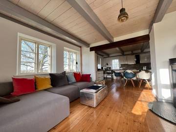 Ferienhaus für 8 Personen, mit Sauna und Garten sowie Terrasse in Poppenbüll