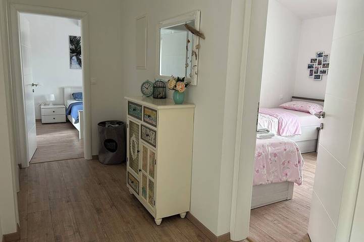 Familienfreundliche Villa Elmaso****m. priv. beheiztem Pool, 4x Klima, 4xTV in Krnica, Marčana