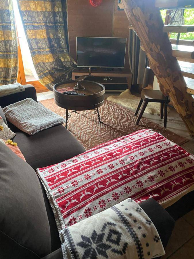 Three-Bedroom Chalet in Meillerie, Région de Thonon-les-Bains