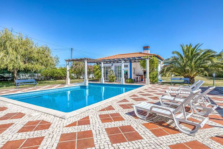 Villa pour 8 personnes, avec jardin - 1