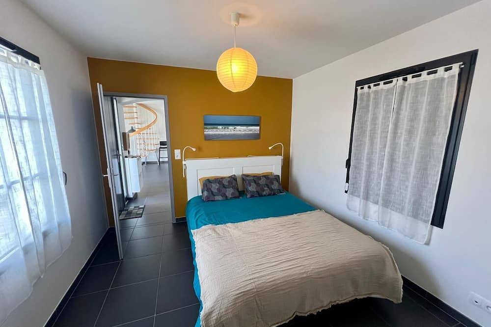 Bright house in the heart of the village-100m from the ocean-6people in Angoulins, La Rochelle und Umgebung