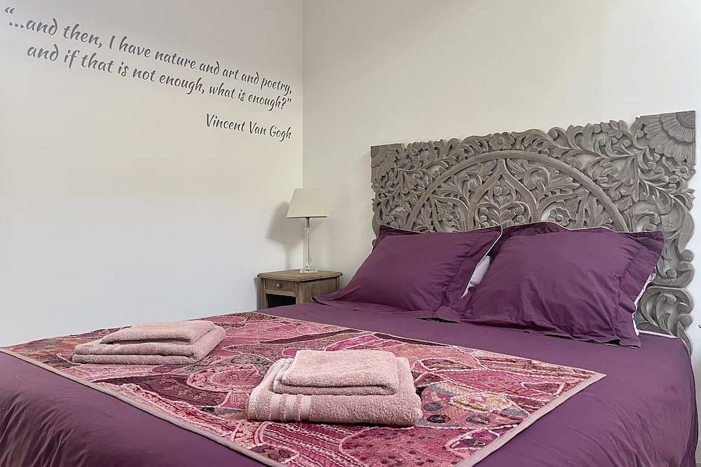 ⭐️⭐️⭐️⭐️ Les Iris - \"Au Vert\" charming gîte in Auvers-sur-Oise, Parque natural regional del Vexin Francés