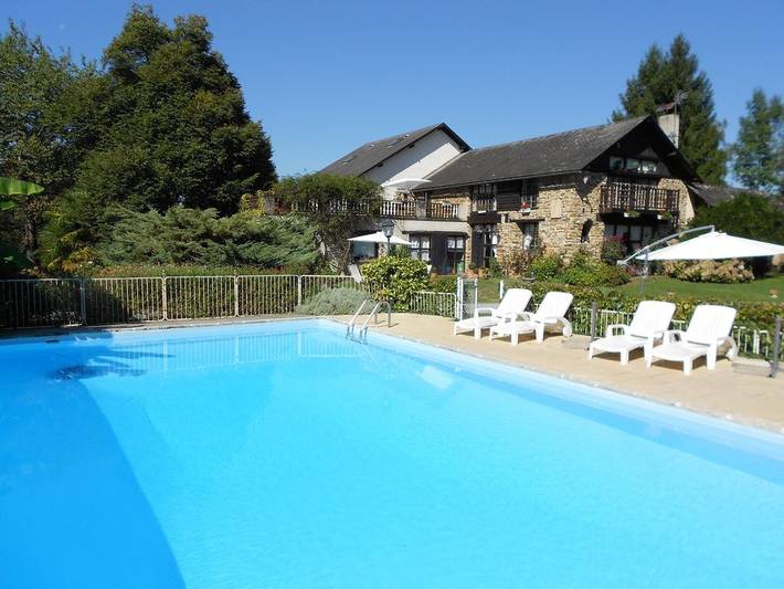 Cottage pour 16 personnes, avec piscine et jardin à Haut-de-Bosdarros