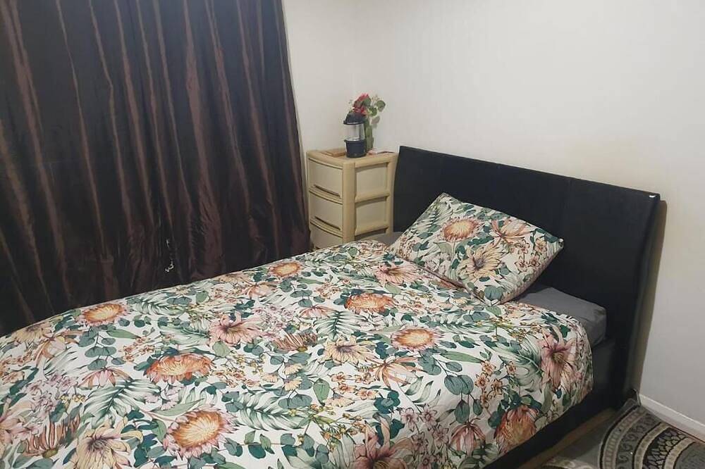 Entire apartment, The Hidden Gem - a cosy appartment in Watford near Harry Potter's Wb Studio in Watford, Hertfordshire