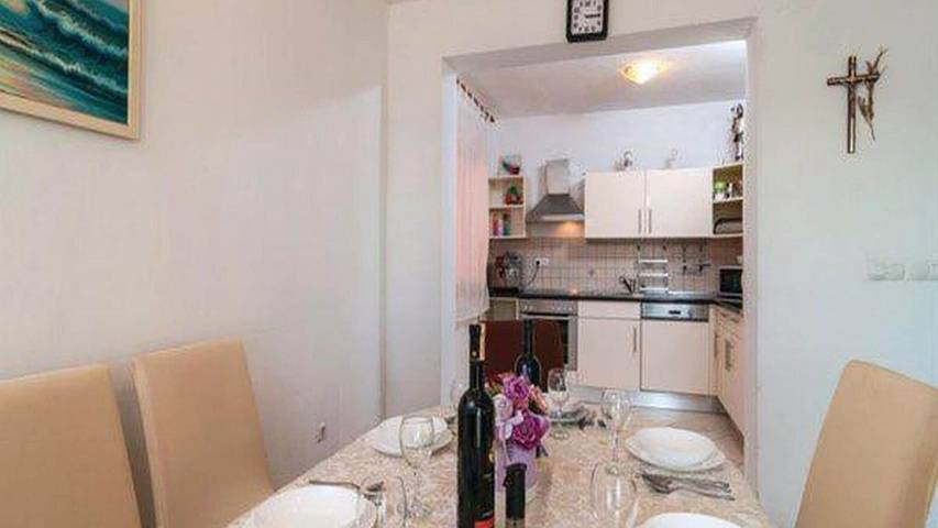 Ferienwohnung für 9 Personen, mit Garten in Split-Dalmatien - 2