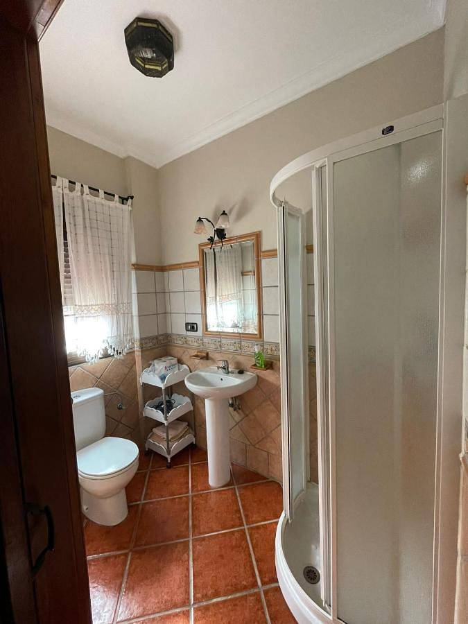 Casa rural para 11 personas, con Terraza y Jardín además de Piscina y Vistas en Valle de Abdalajís - 4