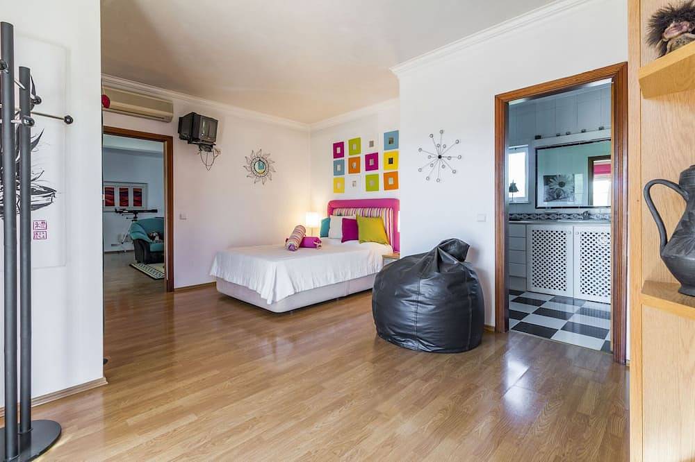 Luxusvilla mit Pool in Silves, Faro Distrikt