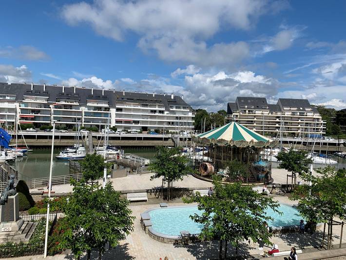 Gîte pour 4 personnes, avec balcon dans Plage du Nau