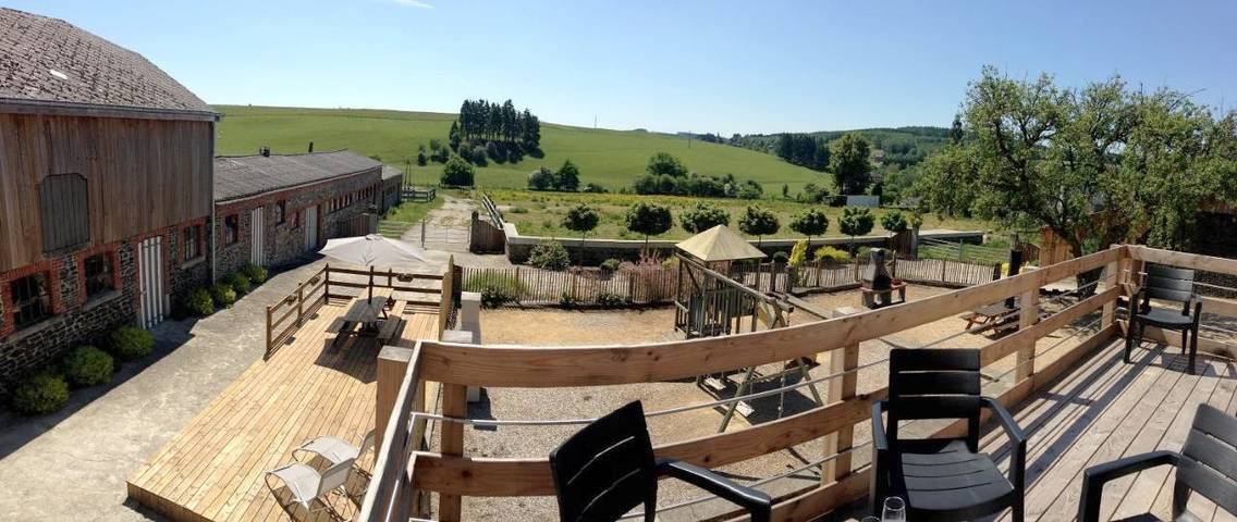 Location de vacances pour 10 personnes, avec jardin et vue à Tenneville - 3