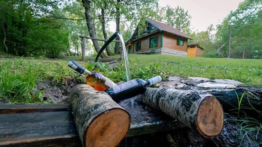Camping pour 6 personnes, avec terrasse ainsi que vue et jardin, animaux acceptés dans Primorje-Gorski Kotar - 2