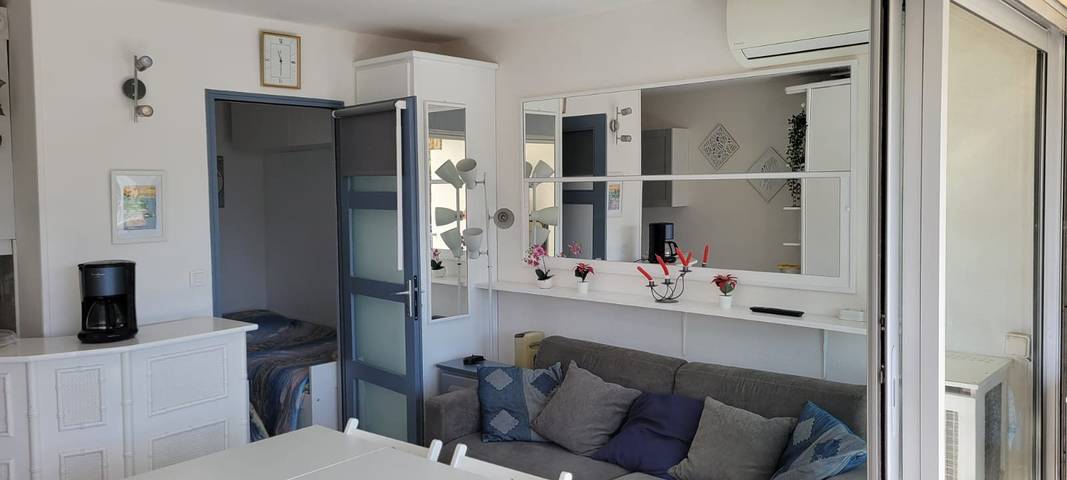 Gîte pour 4 personnes, avec balcon dans Plage Du Lavandou Le Lavandou - 3