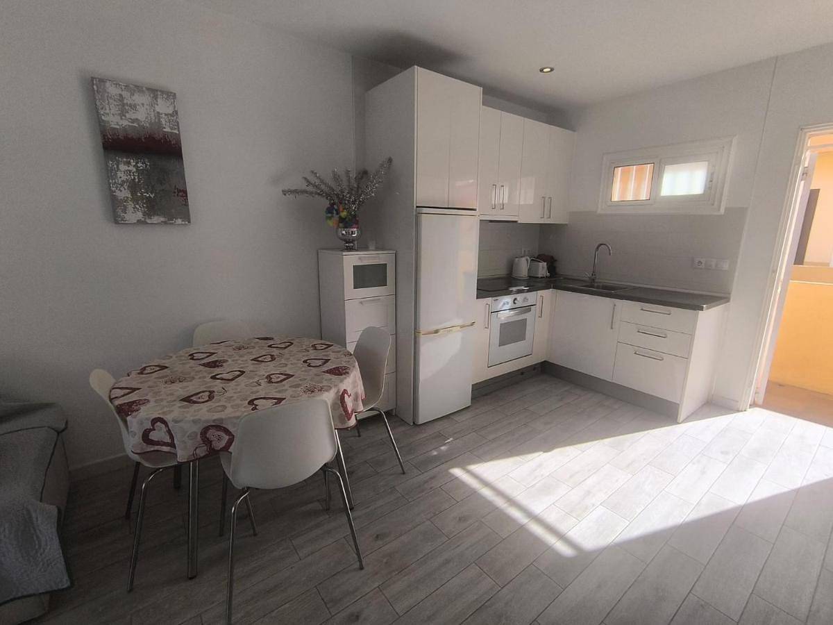 Appartement entier, Three-Bedroom Apartment in Parque De La Reina, Arona