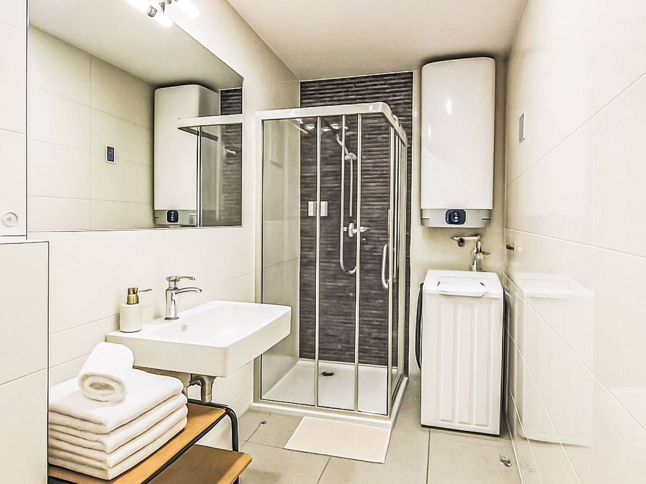 Ganze Wohnung, Čelakovsky in Nové Město (Praha), Prag