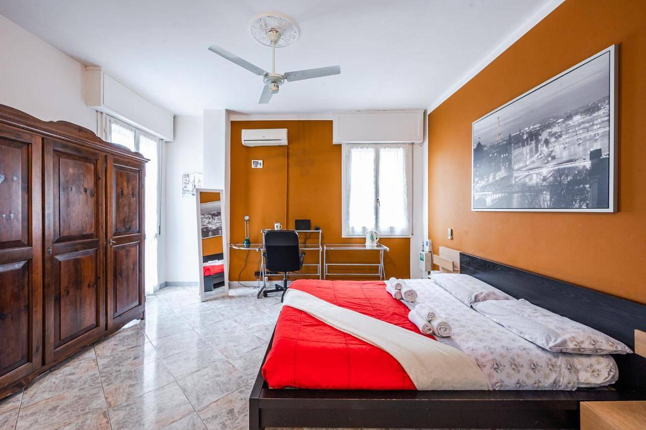 Large Single Room in Módena, Módena (província)