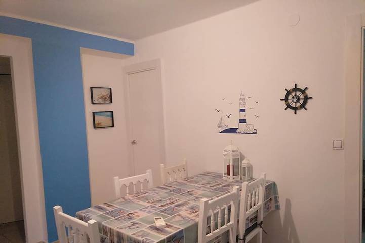 Apartamento de vacaciones para 7 personas, con jardín y balcón - 1