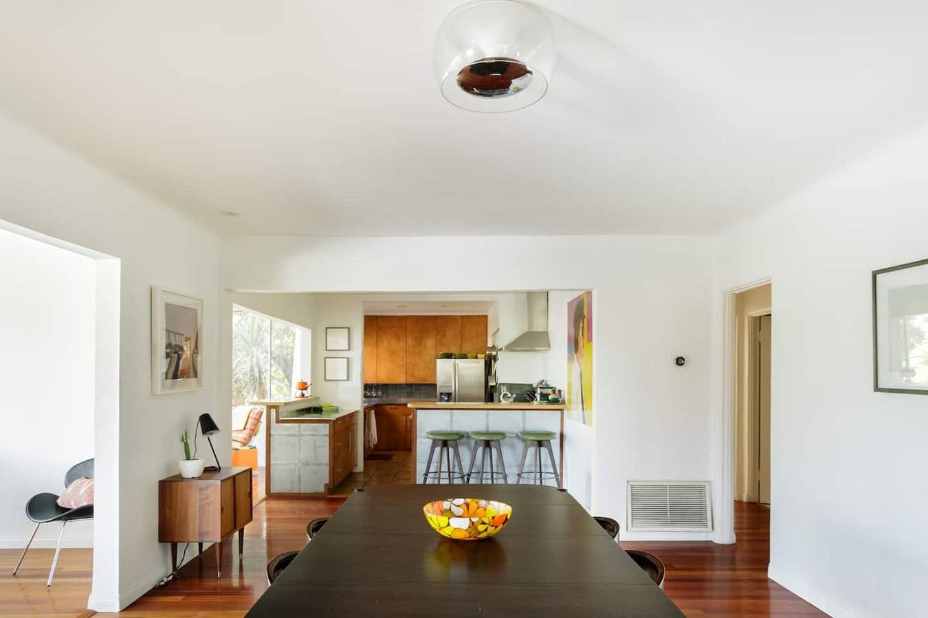 Silver Lake Mid-century Nestled in the Treetops in Los Angeles, Los Angeles County