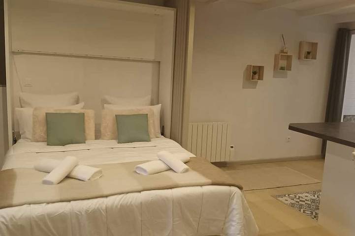 Gîte pour 2 personnes, avec terrasse à Giez - 2