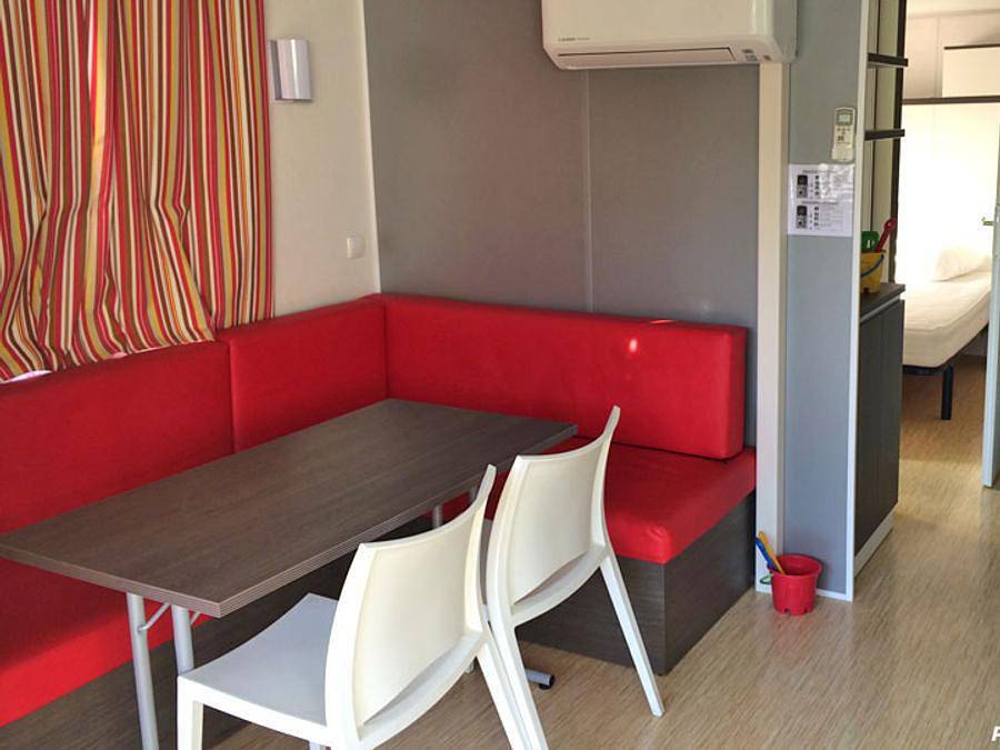 Camping Le Beauséjour - Mobilhome 4 personnes - Cocoon+ 4 personne 2 chambres 24m² in Côte Vermeille, Argelès-sur-Mer