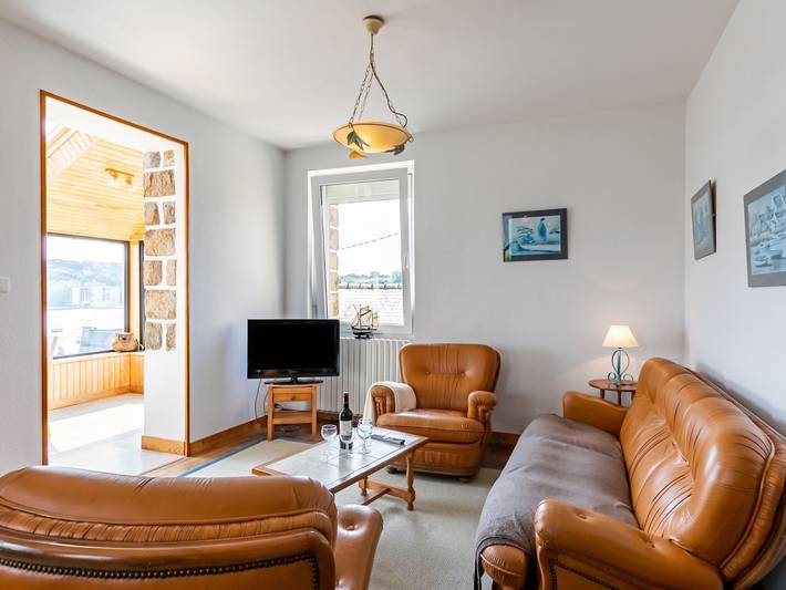 Location de vacances pour 6 personnes, avec terrasse et jardin à Plougasnou - 3