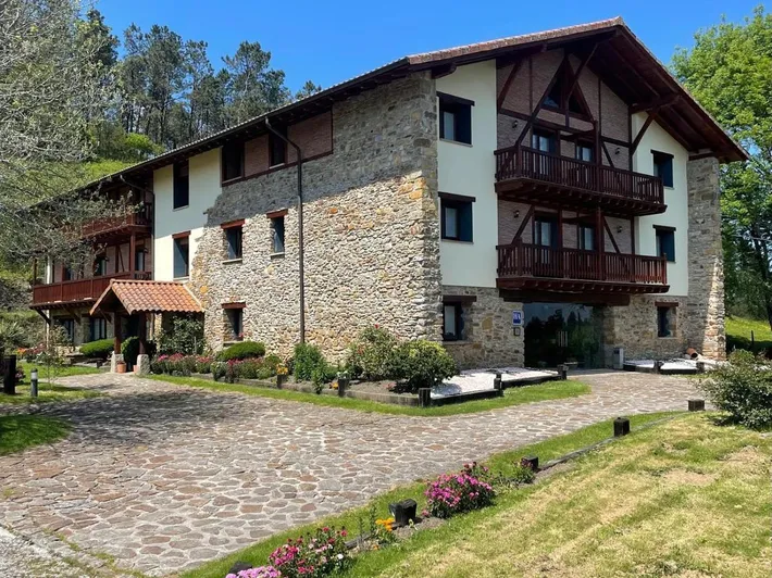 Apartmenthotel für 2 Personen, mit Garten und Ausblick - 1