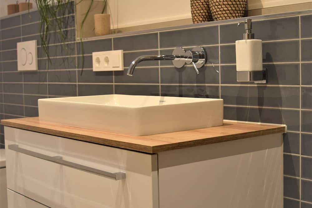 Exclusive vacation home in the middle of the vineyards with fantastic views in Ilsfeld, Regio Stuttgart