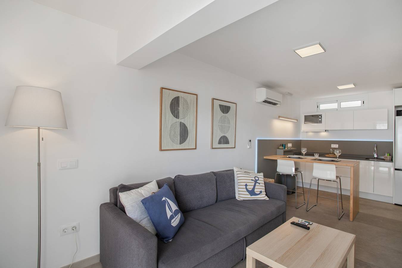 Entire apartment, Vacation Apartment 'Sun and Serenity Pool Wifi' with Sea View, Wi-Fi and Air Conditioning in Puerto Rico (Gran Canaria), Mogán