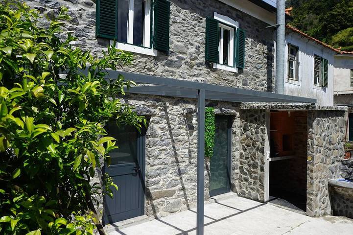 Gîte pour 4 personnes, avec terrasse, animaux acceptés