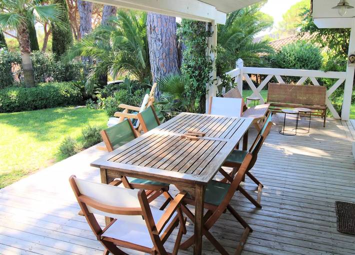 Chalet pour 6 personnes, avec jardin et piscine à Gassin - 3