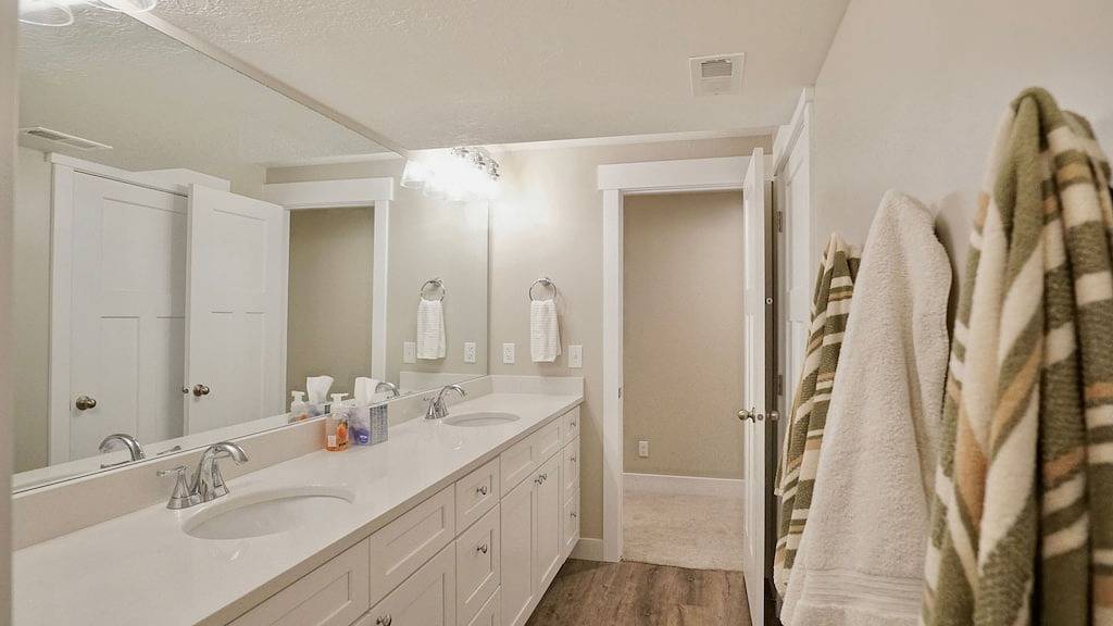 Ganze Wohnung, Geräumiges Kellerapartment mit separatem Eingang in Utah Lake