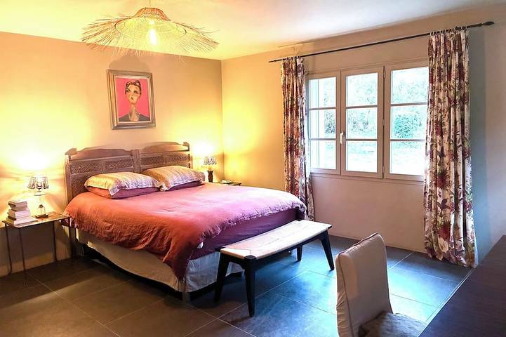 Gîte pour 8 personnes, avec jardin à Saint-Martin-en-Bière - 2