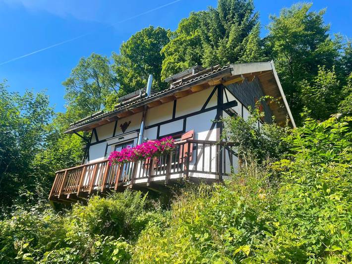 Ferienhaus für 5 Personen, mit Terrasse und Garten in Nordenau