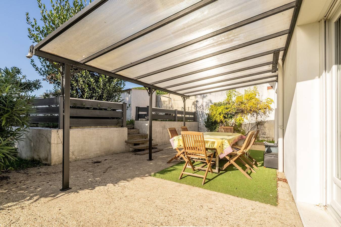 Casa de vacaciones 'La Maison Du Bonheur' con terraza privada, jardín y Wi-Fi in Bourgneuf-en-Retz, Region de Saint-Nazaire