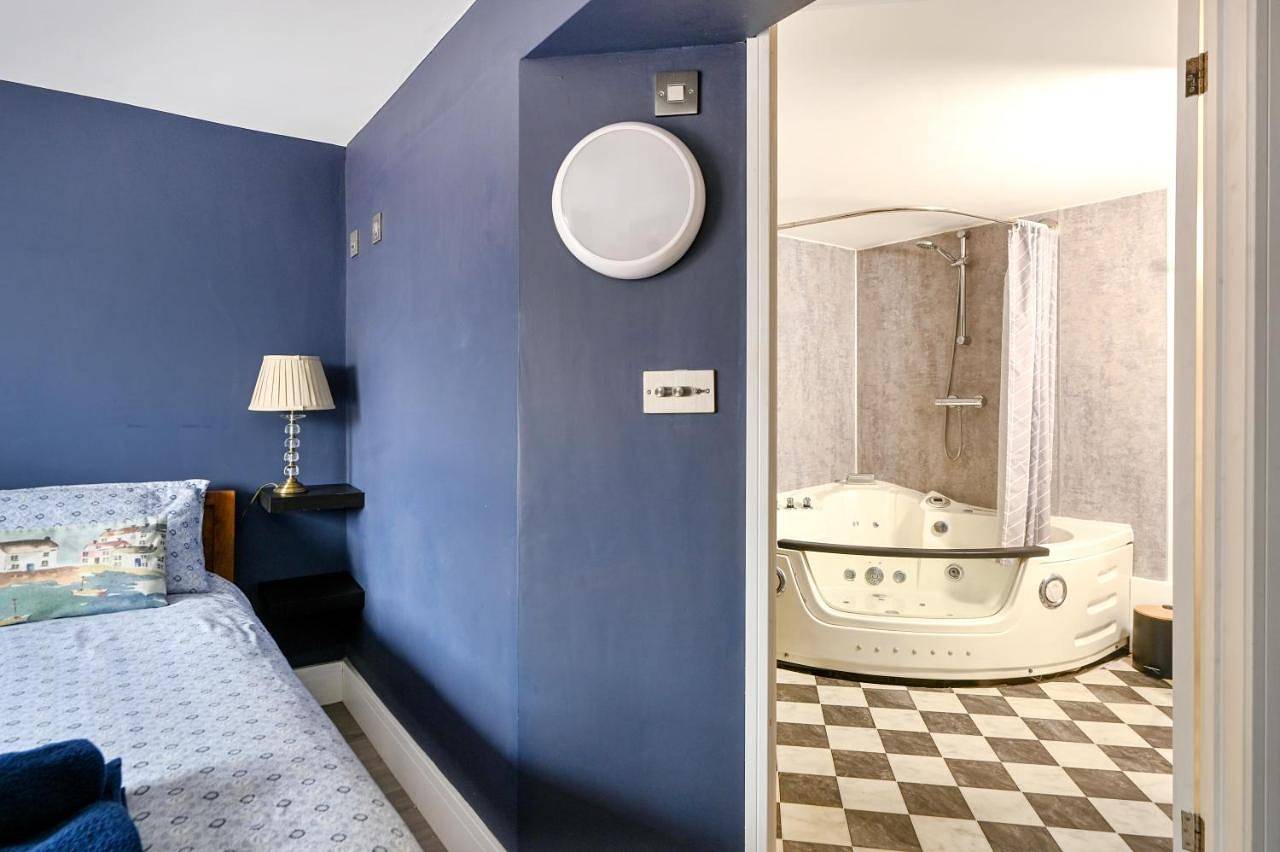 Three-Bedroom Apartment in Hastings, Ost Sussex