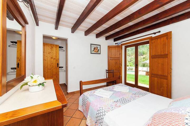 Location de vacances pour 14 personnes, avec jardin et terrasse dans Marmelete - 3