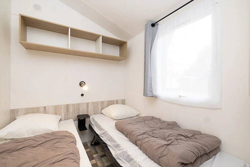 Zecamping 3* familial piscine chauffée animaux acceptés locatif Tv in Montpon-Ménestérol, Périgord Blanc