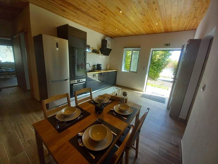 Gîte pour 4 personnes, avec vue ainsi que terrasse et jardin à Lajes das Flores - 3